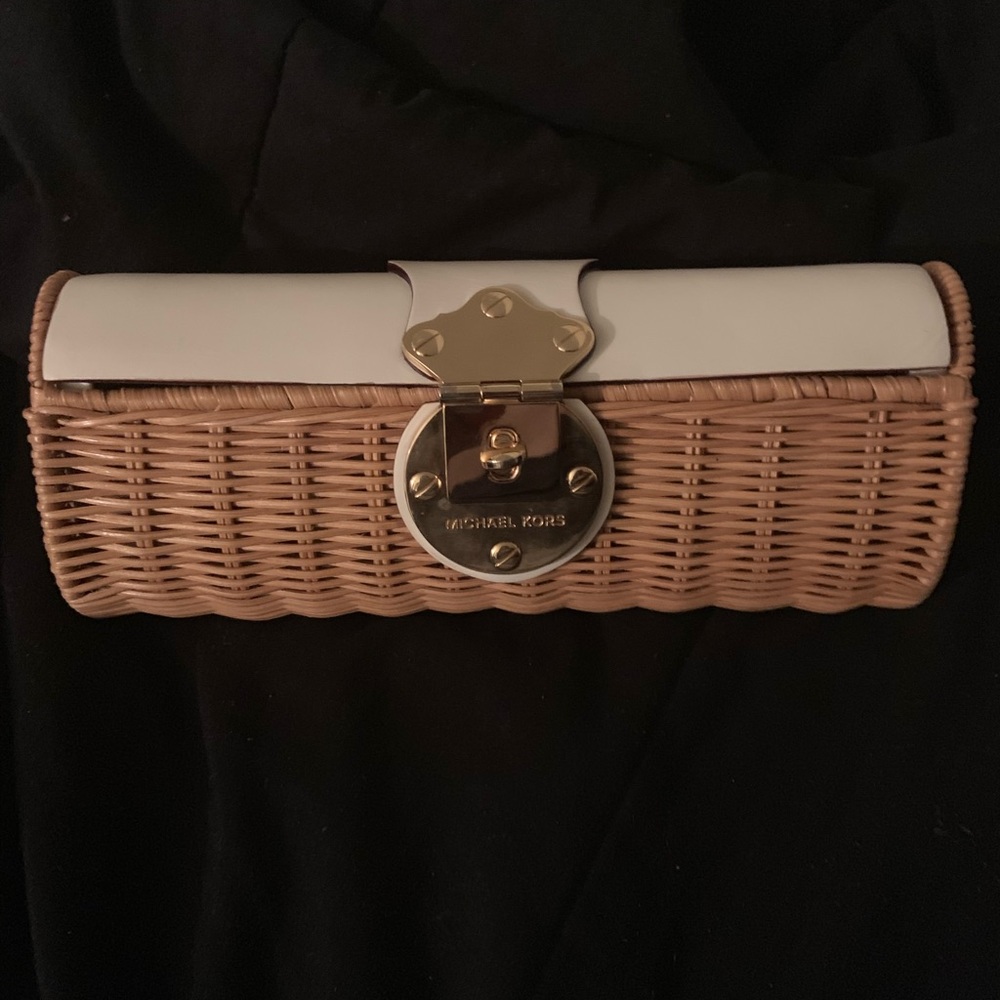Micheal Kors  Clutch Purse